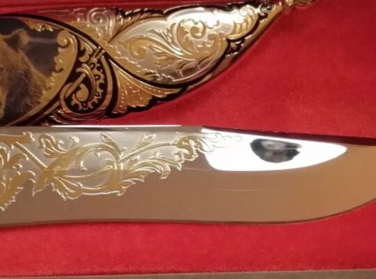 Gold plated knife For Sale