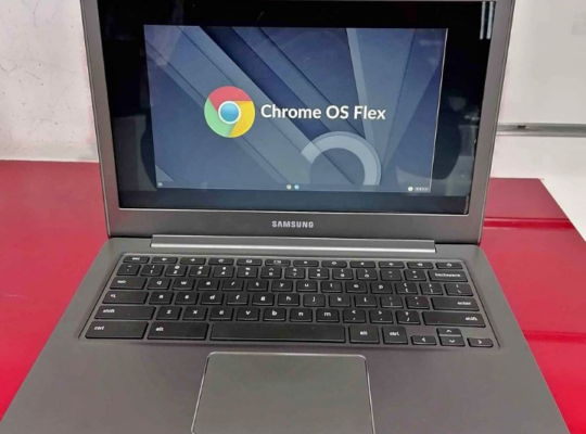 Chromebook 14″FHD, 16GB STORAGE For Sale