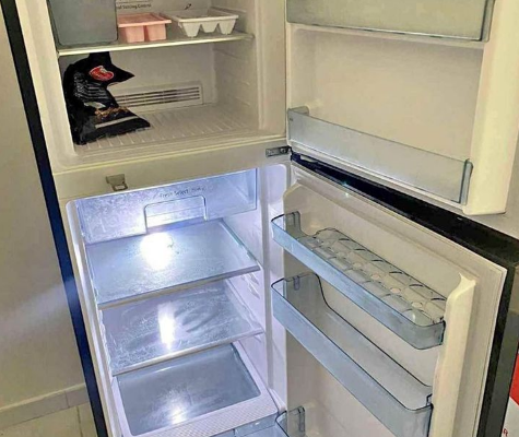 Hitachi 330 L Refrigerator For sale