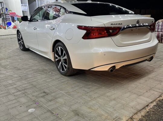 Nissan Maxima SV 2018 imported in good condition