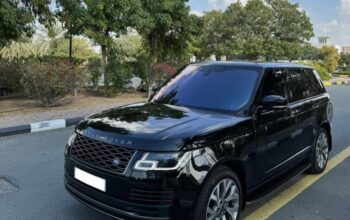 Range Rover Vogue 2018 Gcc for sale