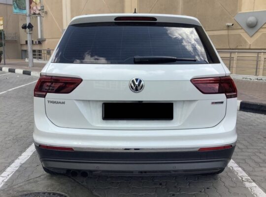 Volkswagen Tiguan 2020 full option Gcc