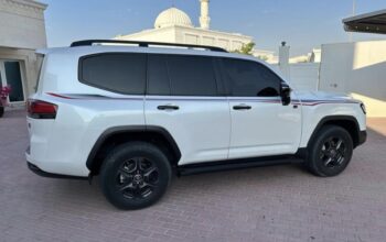 Toyota Land Cruiser GR sport 2022 full option