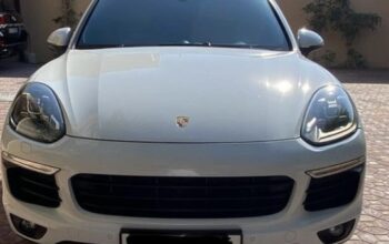 Porsche Cayenne S 2015 Gcc full option