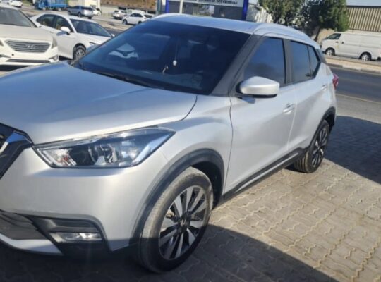 Nissan Kicks Full option 2018 Gcc