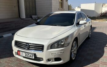 Nissan Maxima 2014 full option Gcc