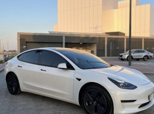 Tesla model 3 long range 2021 Gcc