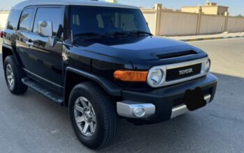 Toyota FJ 2015 GXR full option