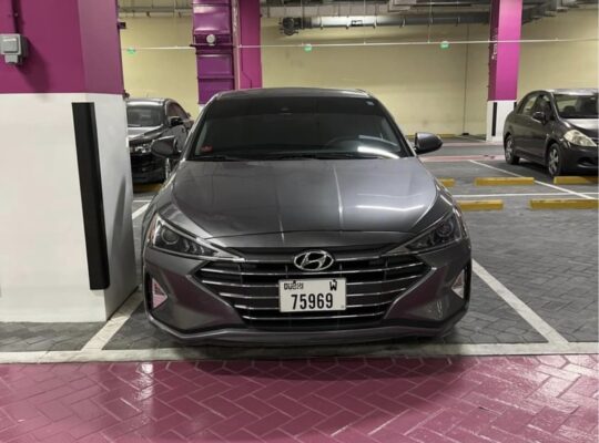 Hyundai Elantra 2019 full option