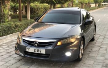 Honda Accord coupe 2012 GCC in good condition