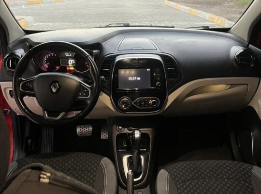 Renault Capture 2020 Gcc full option