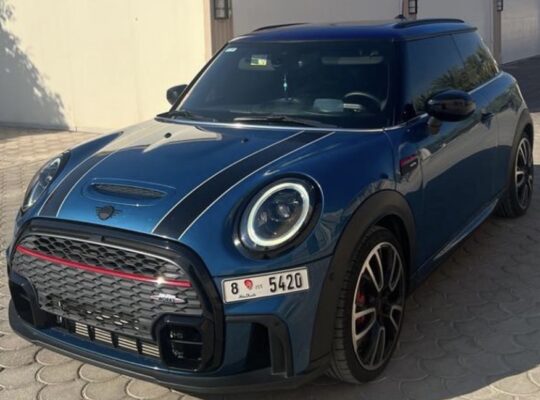 Mini Cooper S jw 2022 Gcc full option