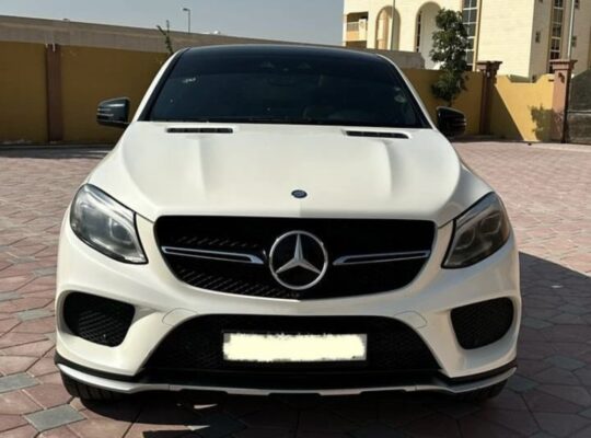 Mercedes GLE43 full option Gcc 2016 for sale