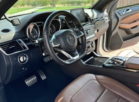 Mercedes GLE43 full option Gcc 2016 for sale