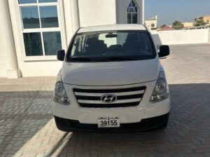 Hyundai H1 van 2017 Gcc mid option for sale