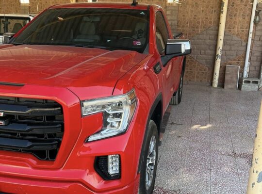 GMC Sierra coupe 2020 Gcc in good condition
