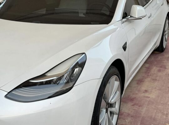 Tesla model 3 long range 2020 Gcc for sale