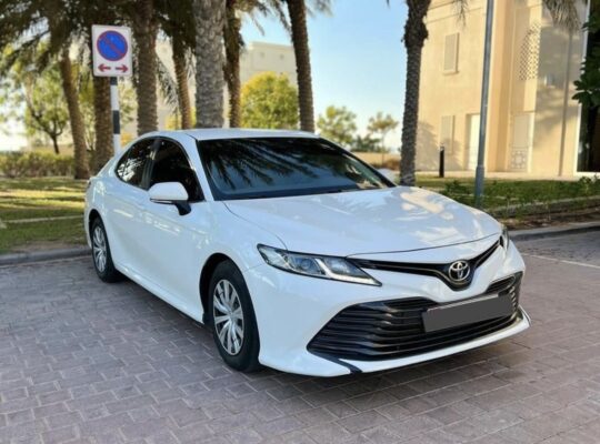 Toyota Camry LE 2019 full option for sale