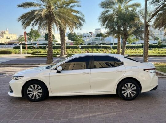 Toyota Camry LE 2019 full option for sale