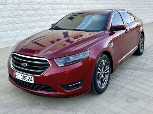 Ford Taurus SEL 2013 for sale in good condition