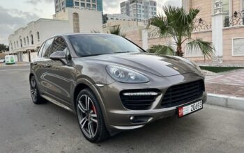 Porsche Cayenne GTS 2014 Gcc for sale