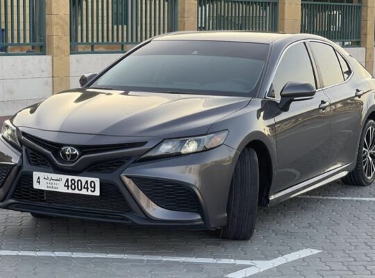 Toyota Camry SE full option 2023 for sale