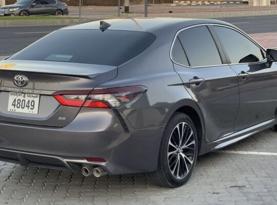 Toyota Camry SE full option 2023 for sale