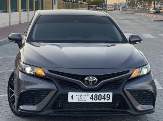 Toyota Camry SE full option 2023 for sale