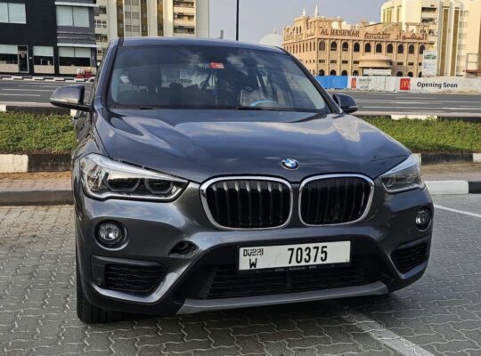 BMW x1 full option Gcc 2019 for sale