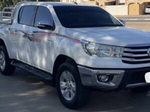 Toyota Hilux 2016 full option for sale