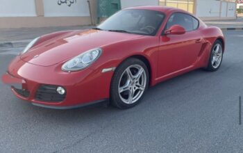 Porsche Cayman 2012 Gcc in good condition