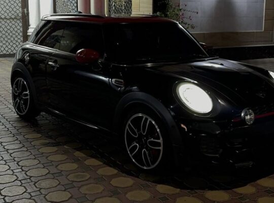 Mini Cooper s coupe JCW 2020 full option