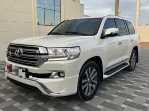 Toyota Land Cruiser VXR full option 2017