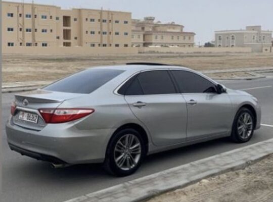 Toyota Camry limited 2016 Gcc for sale