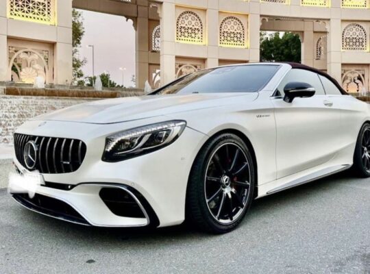 Mercedes S63 coupe 2017 full option