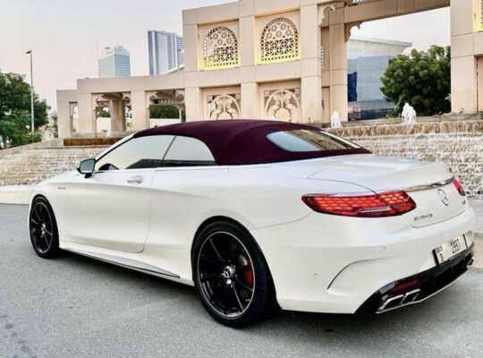 Mercedes S63 coupe 2017 full option