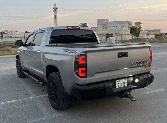 Toyota Tundra platinum 2014 for sale