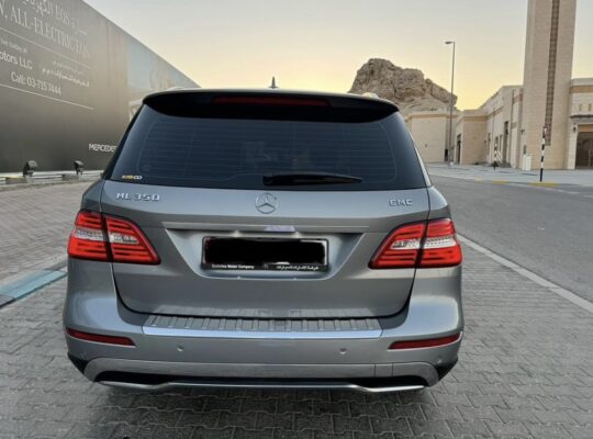 Mercedes ML350 Gcc 2014 full option for sale