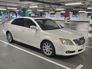Toyota Avalon 2006 full option in good condition