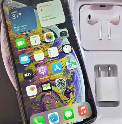 IPhone Xsmax 256gb with accessories box for sale