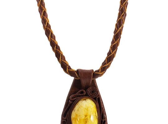 Large pendant made of natural amber