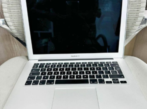 Macbook Air 13 inches for sale