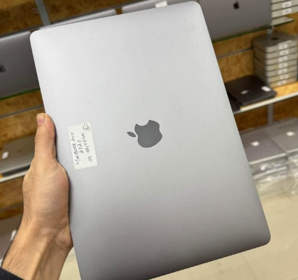 MacBook Pro 2020 Core i5 32/512gb For Sale