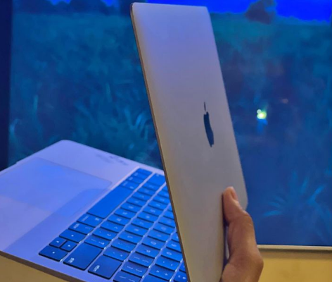 Macbook Air 2019 13’’ 16gb 256gb for sale