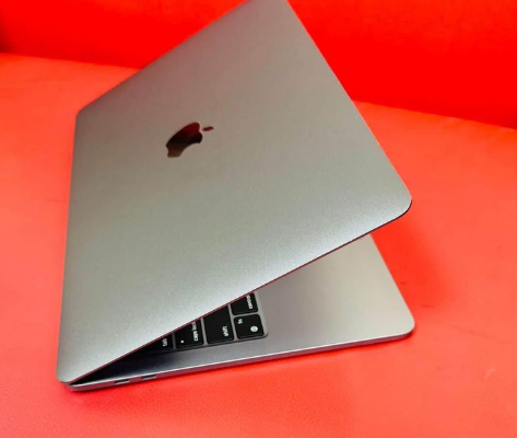 Macbook pro m1 13-inch 2020 16/512gb For Sale