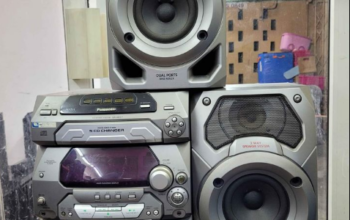 Panasonic Japan Bluetooth 5-CD Changer Karaoke Com
