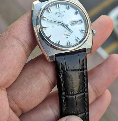 Rare Seiko 5 Automatic Vintage Beauty of 1970’s M