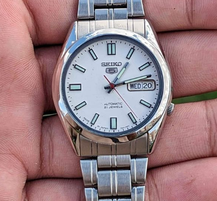 Seiko 5 Classic Automatic SNKE79J1 for sale