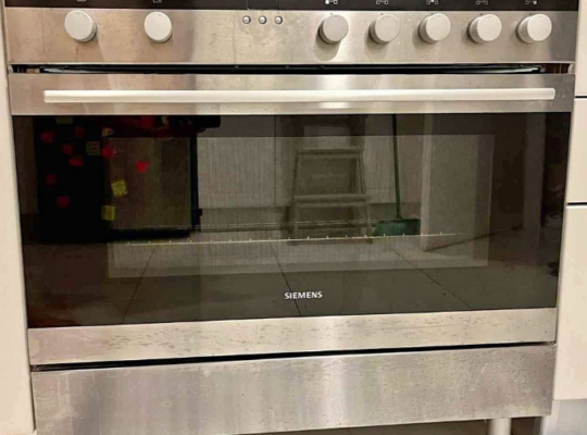 Siemens Cooker Electric Ceramic 5 Hubs For Sale