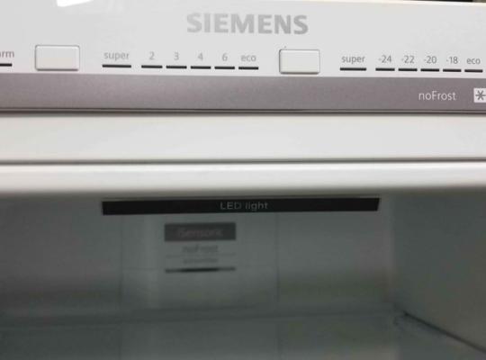 Siemens Bottom Refrigerator Dubale Door For Sale